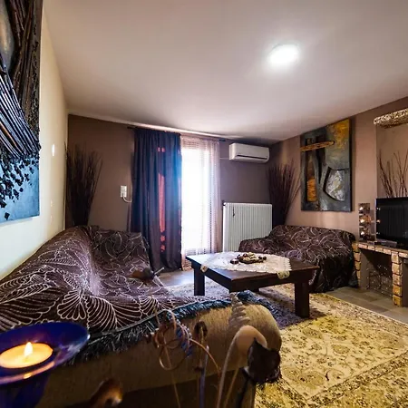 아파트 Fortress View House 트리칼라