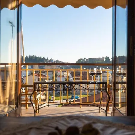 아파트 Fortress View House *