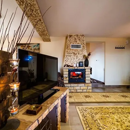 Fortress View House 아파트